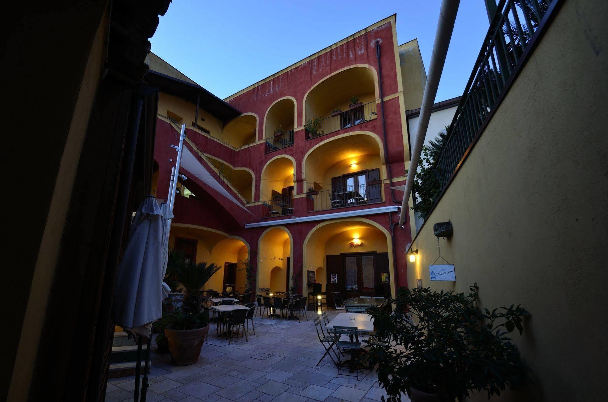 Manouche Osteria B&B San Leucio Экстерьер фото